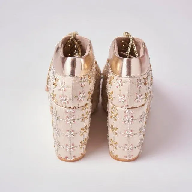 Customizable 4-Inch Cushioned Heels with Gold & Silver Embroidery | Stylish & Comfortable